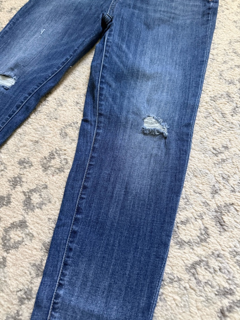 RISEN high rise skinny Jeans with Subtle Distress - Picture 3 of 10